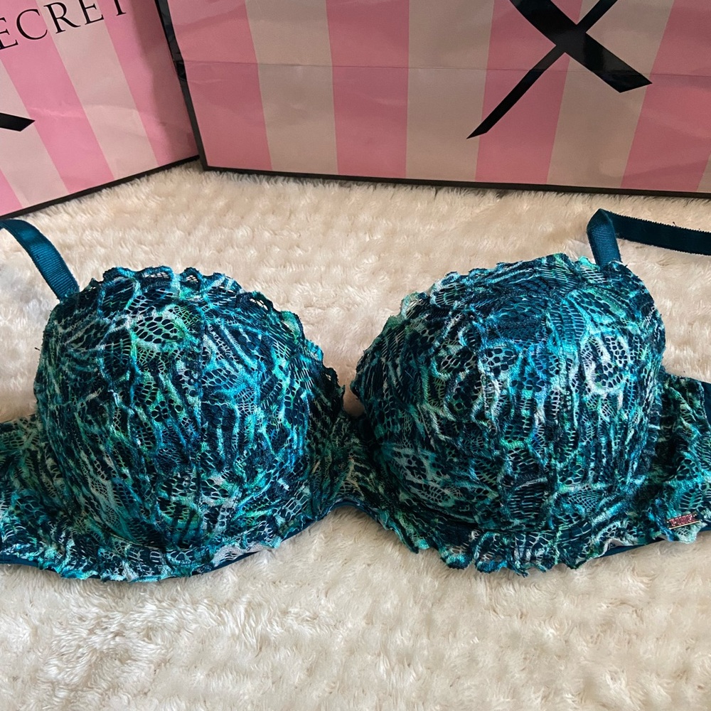 PINK Victoria Secret Bra